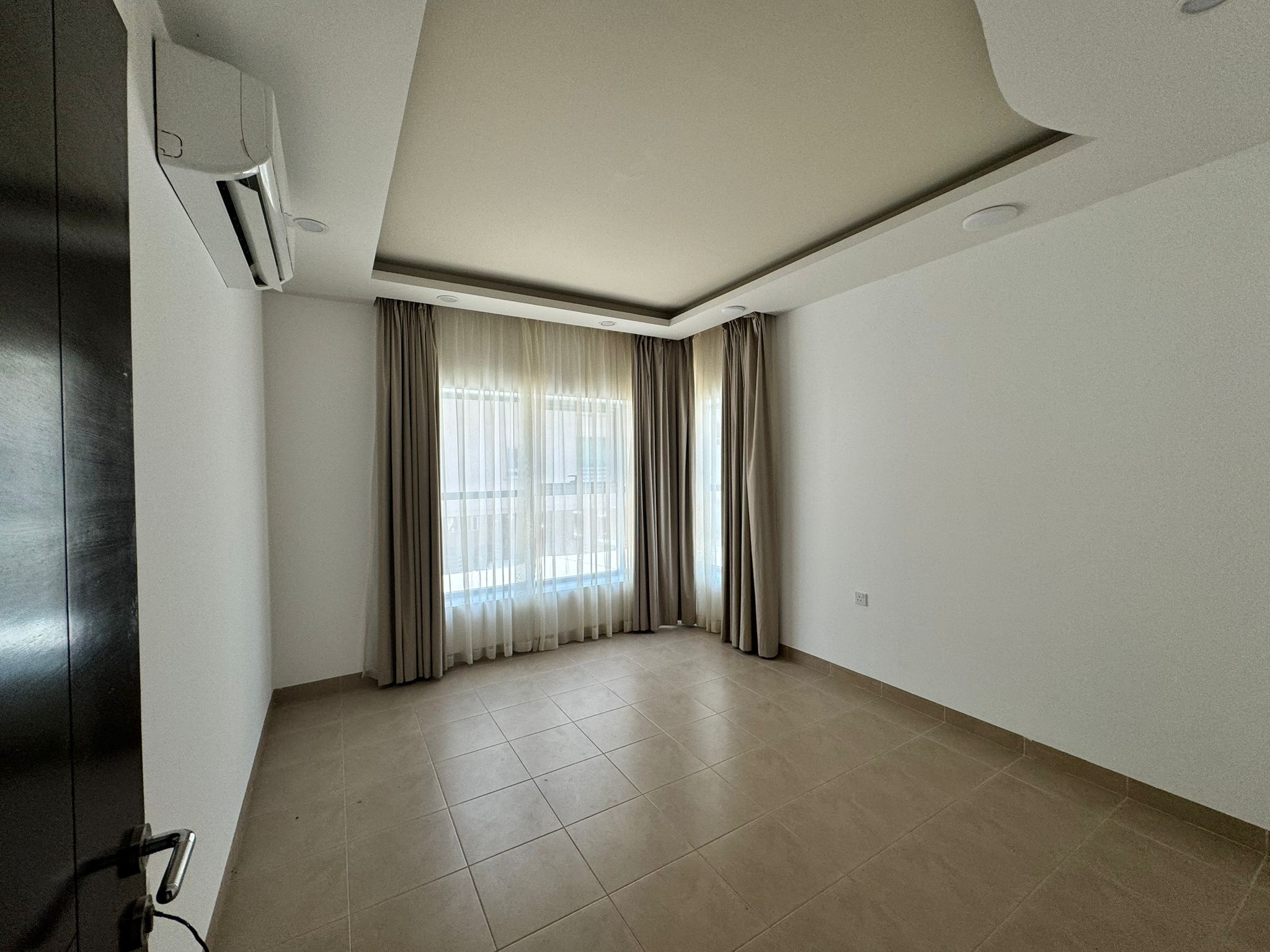 Property image4